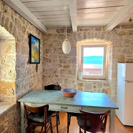 Casa de Férias Almondhouse, Stonehouse, Seaview, Big Terace,omis *