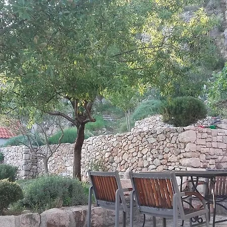 Almondhouse, Stonehouse, Seaview, Big Terace,omis Celina