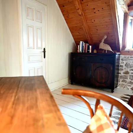 Almondhouse, Stonehouse, Seaview, Big Terace,omis Casa de Férias *